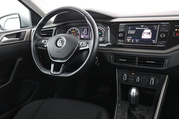 Volkswagen Polo 14 of 30