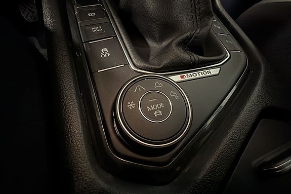 Volkswagen Tiguan 22 of 29
