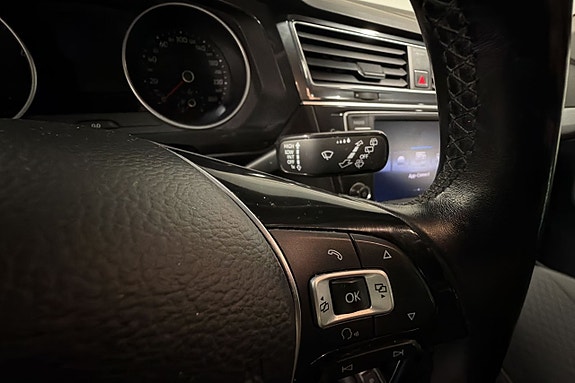 Volkswagen Tiguan 25 of 29