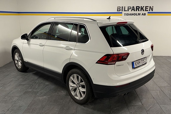 Volkswagen Tiguan 12 of 29