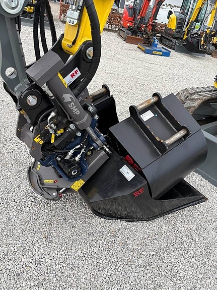 Wacker Neuson ET65 med knäckbom 6 of 6