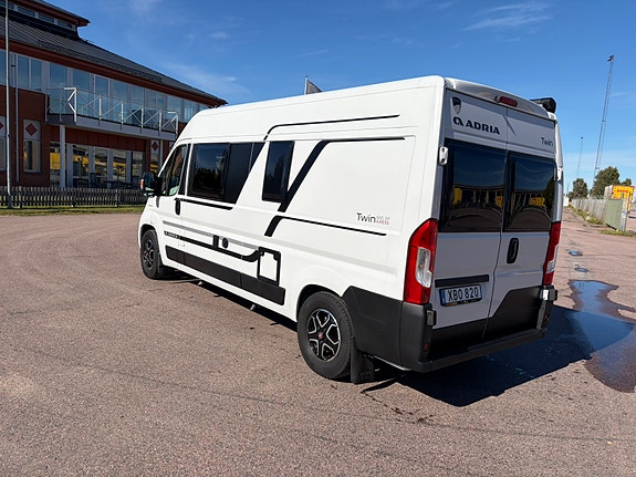 Adria Twin 600SP Axess 3 of 13