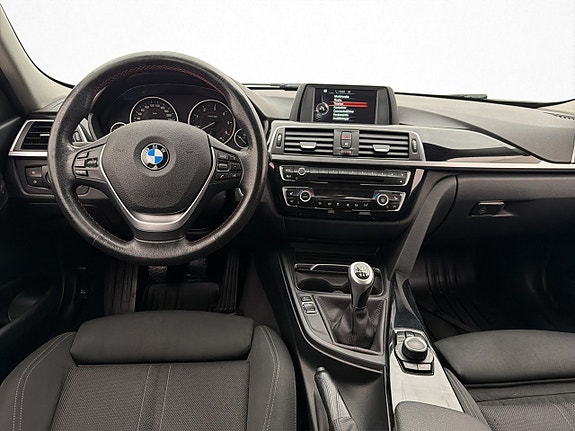 BMW 320 10 of 28