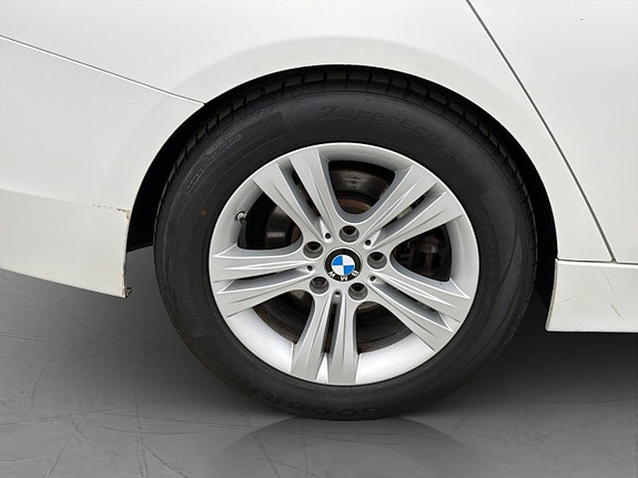BMW 320 27 of 28