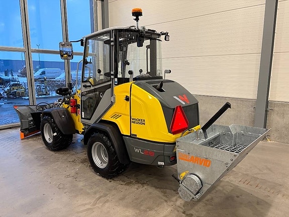 Wacker Neuson WL 28 2 of 6