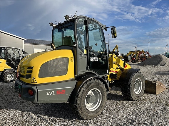 Wacker Neuson WL 52 2 of 5