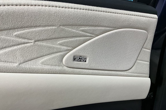 Lexus RX450h+ 19 of 27