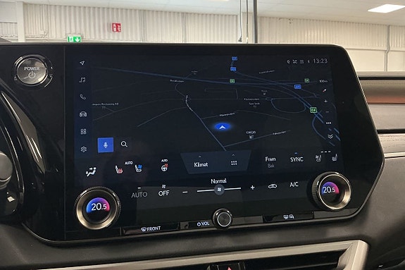 Lexus RX450h+ 24 of 27