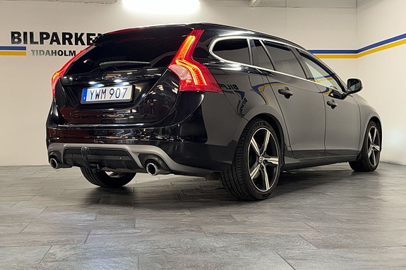 Volvo V60 7 of 24