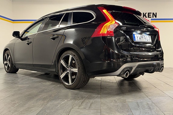 Volvo V60 10 of 24