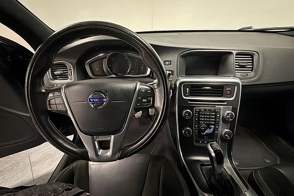 Volvo V60 17 of 24
