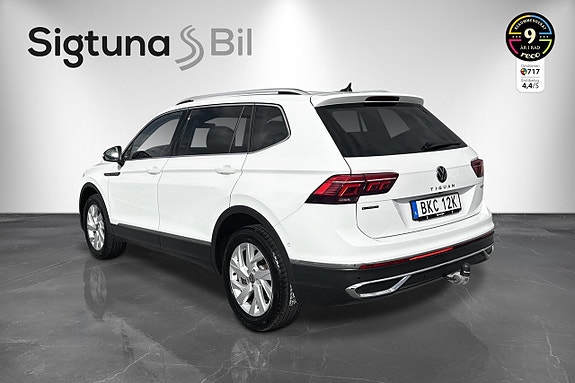 Volkswagen Tiguan Allspace 3 of 27