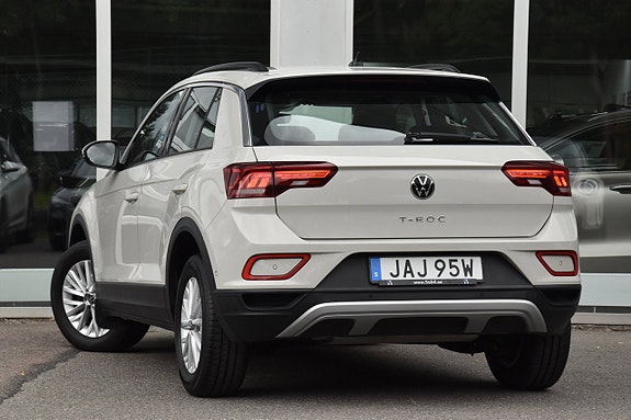 Volkswagen T-Roc 5 of 25