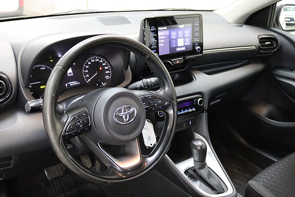 Toyota Yaris 19 of 21