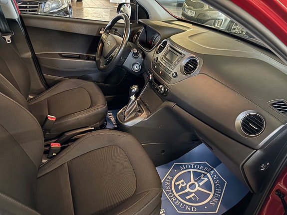 Hyundai i10 6 of 6