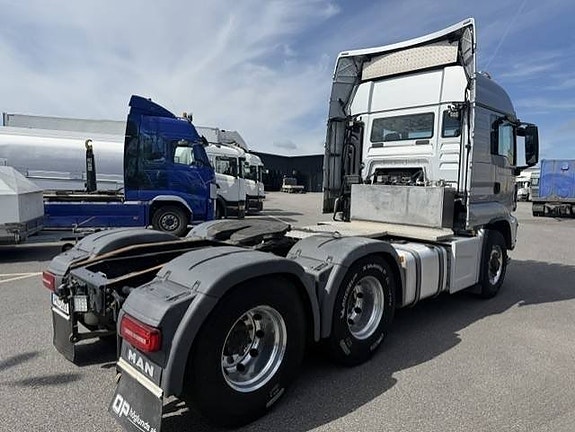 MAN TGS 33.500 6X6 14 of 16