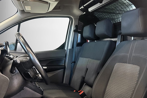 Ford Transit Connect 5 of 19