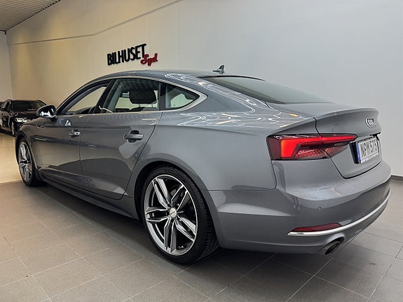 Audi A5 4 of 20