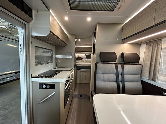 Adria Compact SC / Automat / Solcell / 3500kg / Ugn 9 of 25