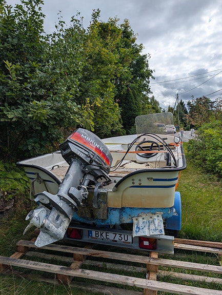 Båt och trailer 6 of 7