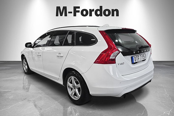 Volvo V60 3 of 18