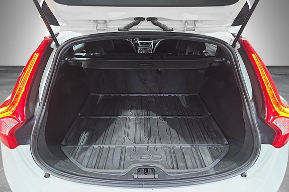 Volvo V60 6 of 18