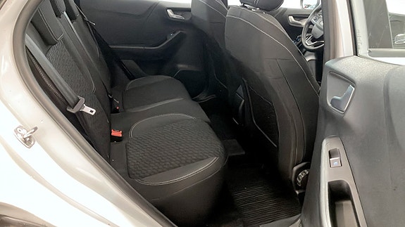 Ford Puma 5 of 9