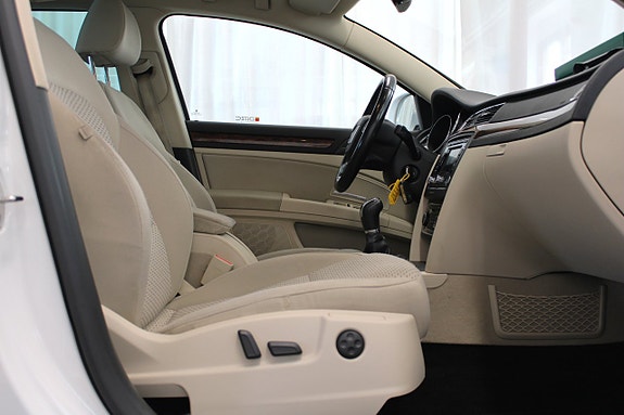 Skoda Superb 20 of 24