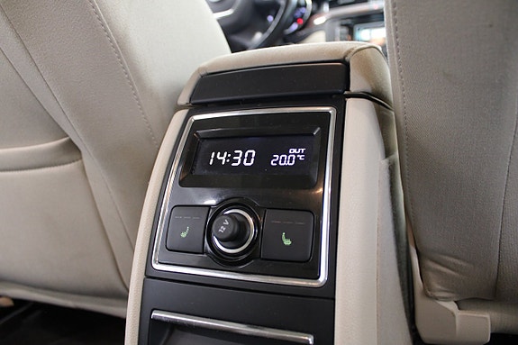 Skoda Superb 19 of 24