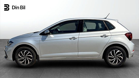 Volkswagen Polo 2 of 14