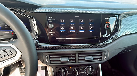 Volkswagen Polo 9 of 14
