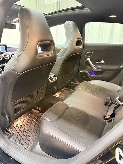 Mercedes-Benz CLA220 6 of 15