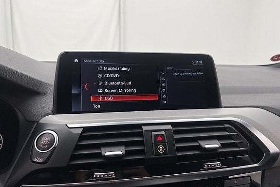 BMW X4 20 of 25
