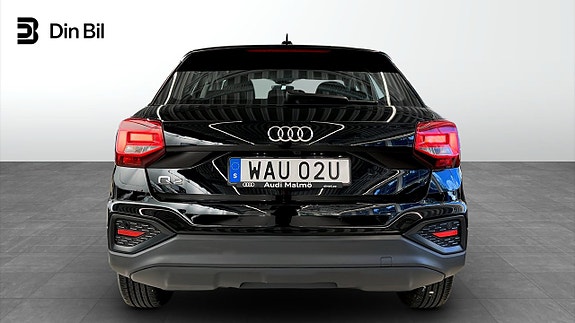 Audi Q2 5 of 15