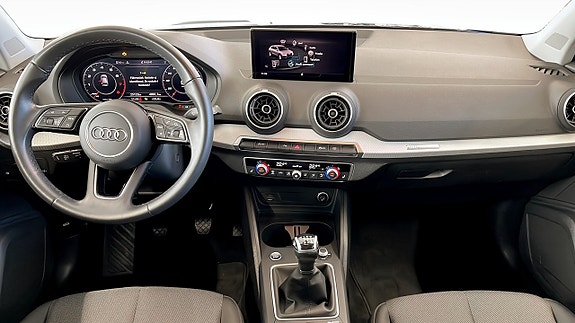 Audi Q2 11 of 15