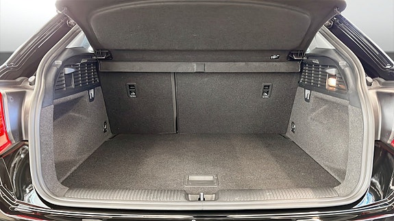 Audi Q2 7 of 15