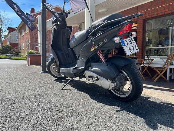 Kymco Agility 8 of 9