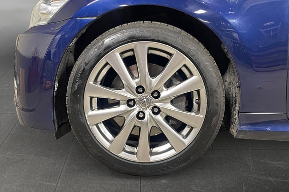 Lexus GS250 16 of 17