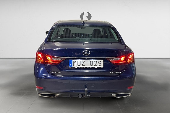Lexus GS250 5 of 17