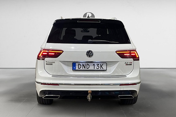 Volkswagen Tiguan Allspace 6 of 17