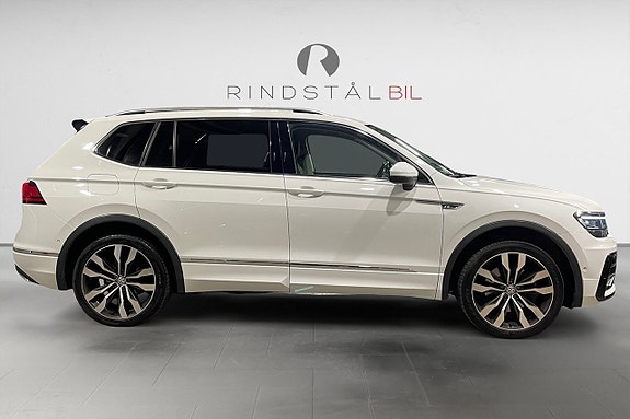 Volkswagen Tiguan Allspace 8 of 17