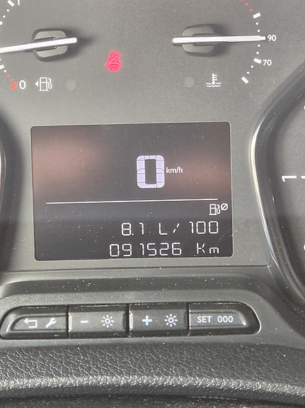 Peugeot Expert 10 of 12