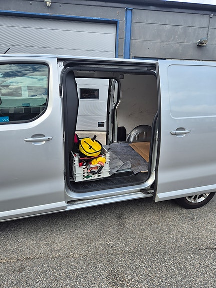 Peugeot Expert 5 of 12