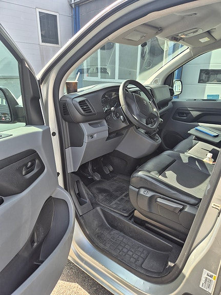 Peugeot Expert 7 of 12