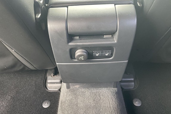 Volvo V70 16 of 16