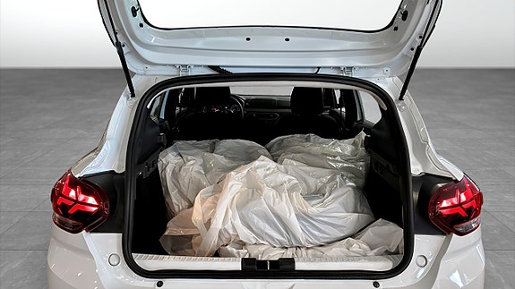 Dacia Sandero 12 of 15