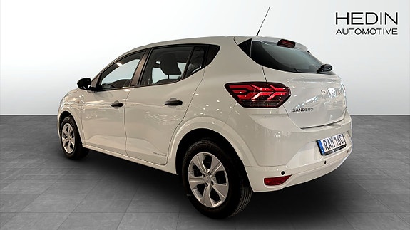 Dacia Sandero 6 of 15