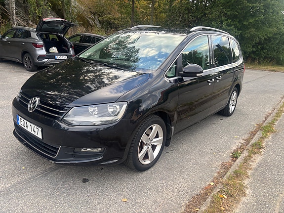 Volkswagen Sharan 2 of 8