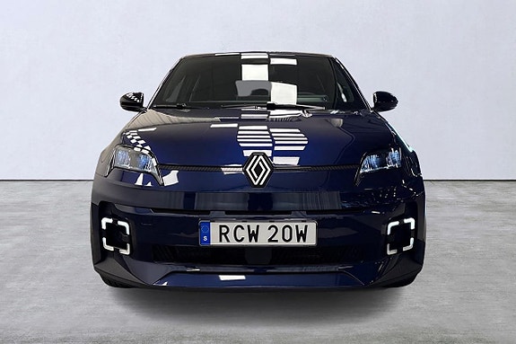Renault 5 E-Tech 4 of 7