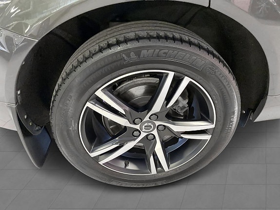 Volvo XC60 12 of 13